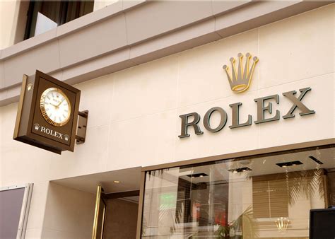 stores that sell Rolex